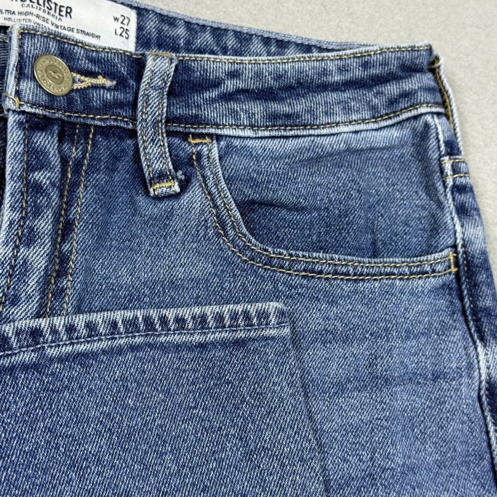 Hollister Curvy Ultra High-Rise Vintage Straight Blue Distressed Jeans 5S W27